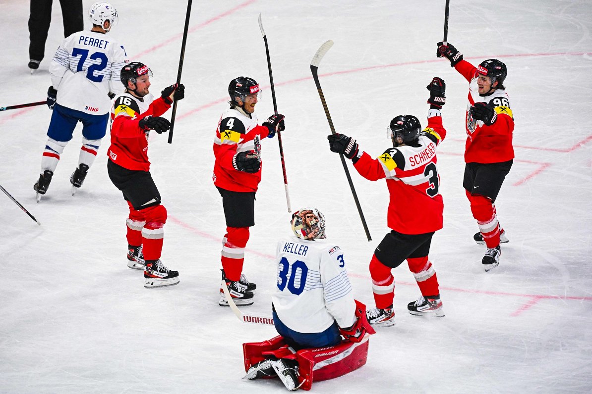 Austrijas hokeja izlasei nopietns trieciens pirms PČ: bez divām NHL zvaigznēm