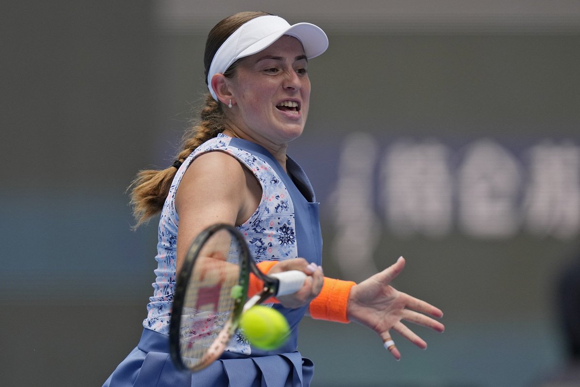 Aļona Ostapenko Romā tiekas ar Soranu Cîrsteju cīņā par pusfinālu