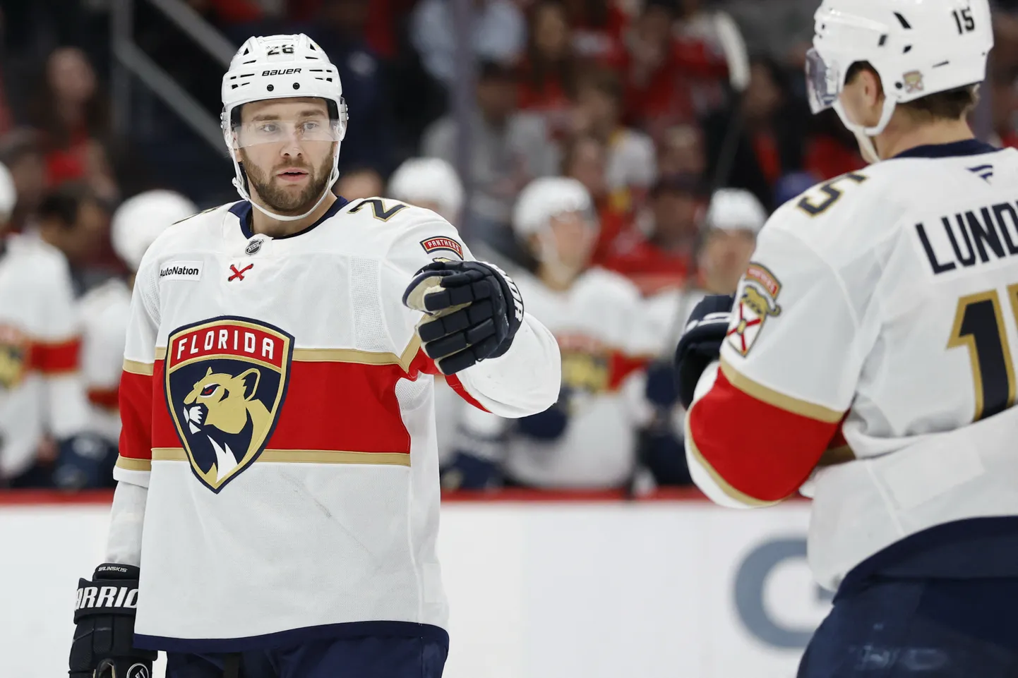 Digitālā Ledus Kauja: NHL Videospēle Simulē Latvijas un Šveices Mača Iznākumu 2026. gada Pasaules Čempionātā