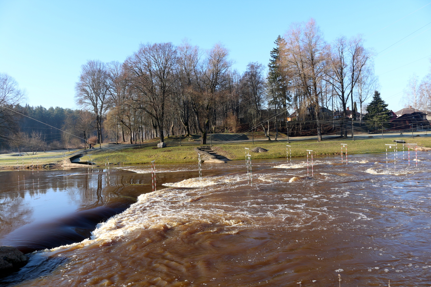 Vasarīga atpūta sestdien: Latvijā gaidāms saulains laiks un patīkams siltums līdz +21 grādam