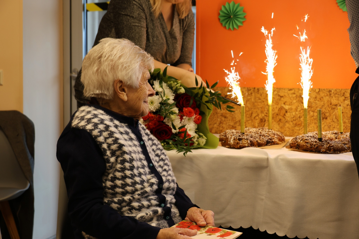 Madonas iedzīvotāja Ritma Melānija Reveliņa svin iespaidīgu 100 gadu jubileju